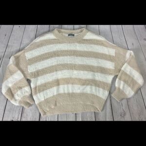 Wild Fable White Tan Striped Mohair Balloon Sleeve Sweater Woman’s Size Medium